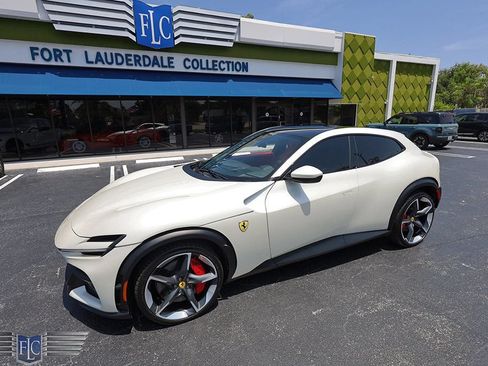 Used 2023 Ferrari Purosangue AWD/4WD image 14