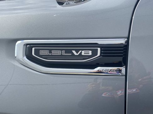 Used 2026 GMC Sierra 1500 SLT w/ SLT Premium Plus Package image 12