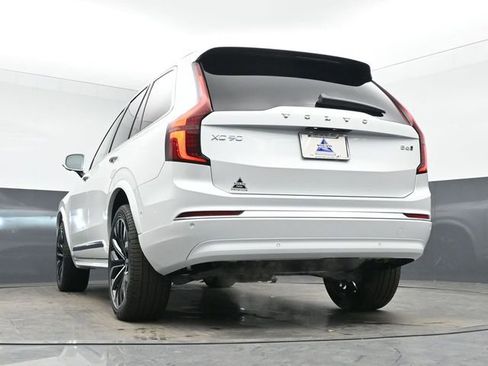 New 2026 Volvo XC90 B6 Ultra w/ Protection Package AWD/4WD image 45