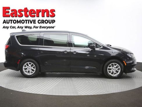 Used 2024 Chrysler Voyager LX FWD image 46