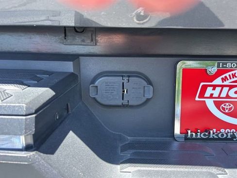 Used 2024 Toyota Tundra SR5 w/ SR5 Convenience Package AWD/4WD image 9