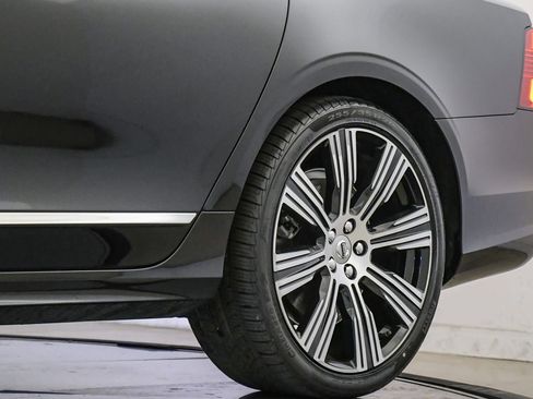 Certified 2023 Volvo S90 B6 Plus AWD/4WD image 11