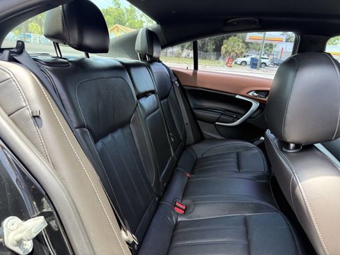 Used 2017 Buick Regal Sport Touring FWD image 21