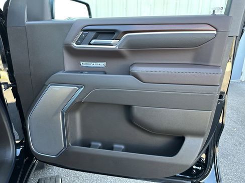 New 2026 GMC Sierra 1500 Denali w/ Denali Reserve Package image 37