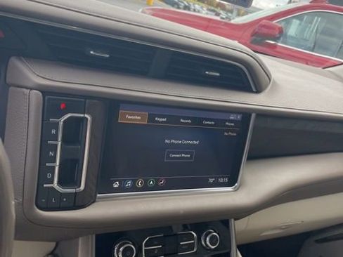 Used 2021 GMC Yukon Denali image 32