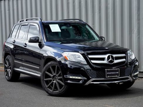 Used 2015 Mercedes-Benz GLK 350 4MATIC image 1