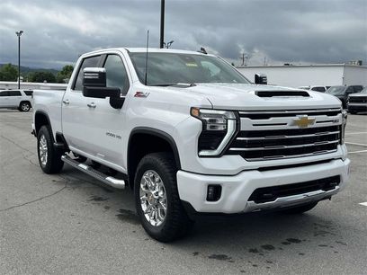 New 2025 Chevrolet Silverado 2500 LT w/ Z71 Chrome Sport Edition