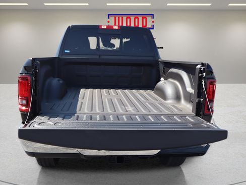 New 2026 RAM 2500 Tradesman AWD/4WD image 10