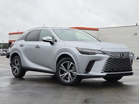 Used 2025 Lexus RX 350 Premium image 2