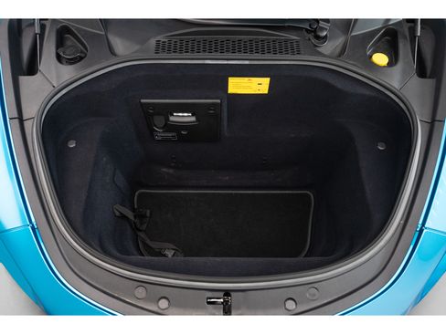 Used 2023 McLaren Artura RWD image 19