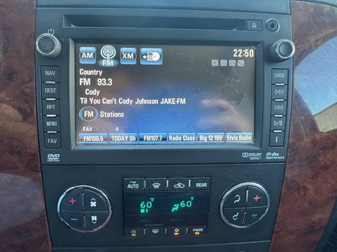 Used 2012 Chevrolet Tahoe LTZ image 22