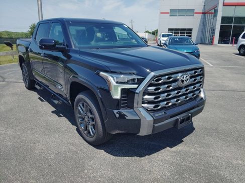 New 2026 Toyota Tundra Platinum AWD/4WD image 1