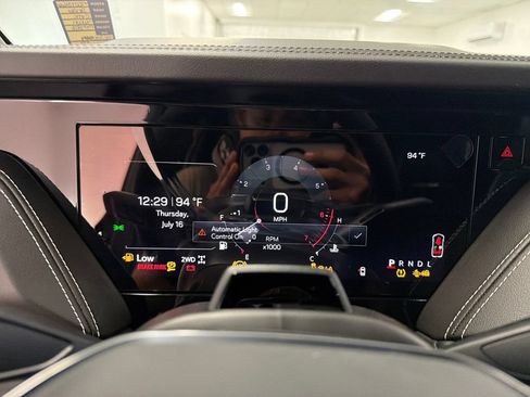 New 2026 GMC Yukon AT4 Ultimate w/ LPO, Floor Liner Package AWD/4WD image 16