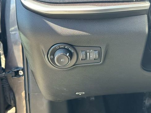 Used 2023 Jeep Compass Latitude w/ Convenience Group AWD/4WD image 20