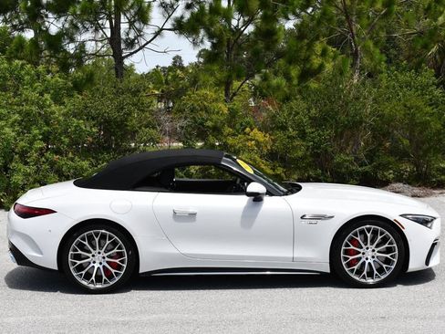 Used 2024 Mercedes-Benz SL 55 AMG 4MATIC image 50