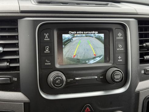 Used 2018 RAM 1500 Express w/ Express Value Package image 22