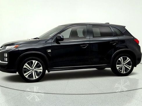 Used 2025 Mitsubishi Outlander Sport LE AWD/4WD image 8