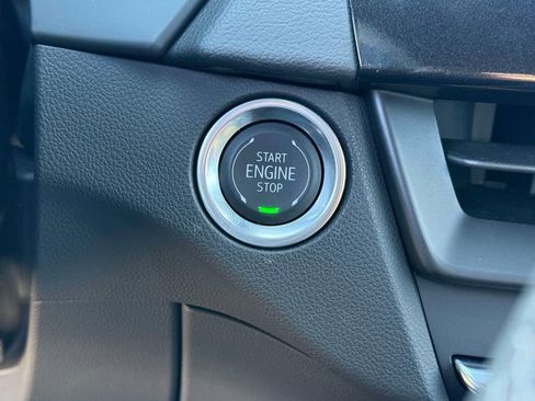 Used 2025 Cadillac CT4 V image 27