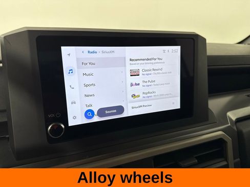 Used 2025 Toyota Tacoma TRD Sport image 19