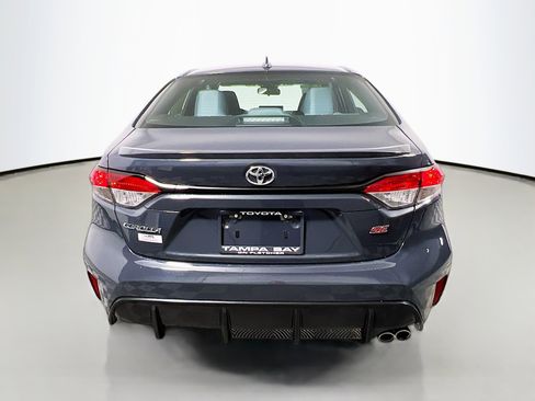 Used 2025 Toyota Corolla SE w/ SE Premium Package FWD image 6