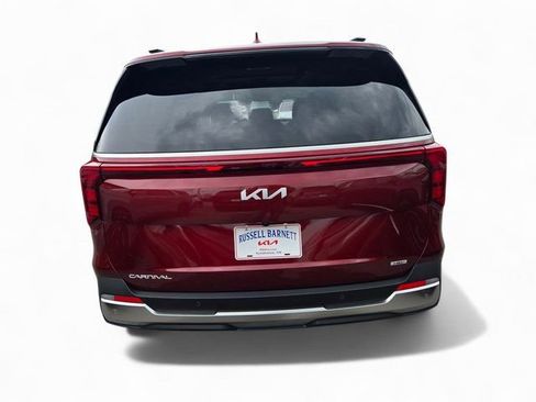 New 2025 Kia Carnival SX image 23