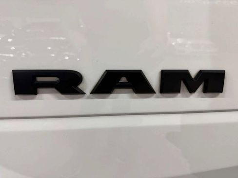 Used 2022 RAM 2500 Limited AWD/4WD image 14