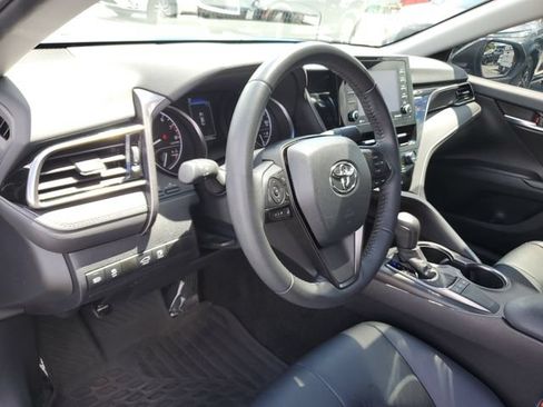 Used 2023 Toyota Camry SE FWD image 18