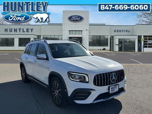 Used 2023 Mercedes-Benz GLB 35 AMG 4MATIC w/ Premium Package image 4