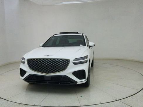 Used 2023 Genesis GV70 3.5T Sport w/ Sport Prestige Package AWD/4WD image 64