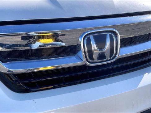 Used 2019 Honda Pilot Touring image 27