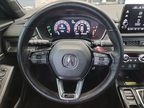 Used 2023 Acura Integra A-Spec image 17