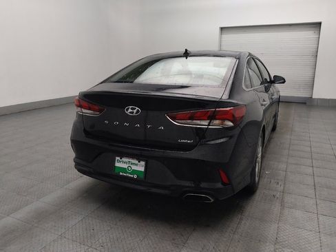 Used 2018 Hyundai Sonata Limited w/ Limited Ultimate Package 03 FWD image 9