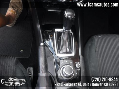 Used 2016 MAZDA MAZDA3 i Touring FWD image 13