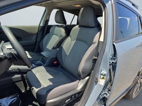 Certified 2024 Subaru Crosstrek 2.0i Premium AWD/4WD image 9