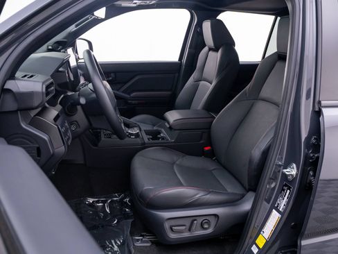 Used 2025 Toyota 4Runner TRD Pro AWD/4WD image 15