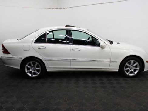 Used 2007 Mercedes-Benz C 280 4MATIC Sedan image 4