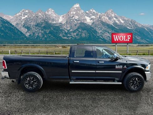 Used 2016 RAM 3500 Laramie w/ Cold Weather Group AWD/4WD image 4