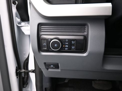 New 2025 Ford F550 XL image 11