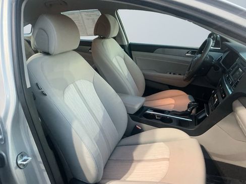 Used 2016 Hyundai Sonata SE image 15