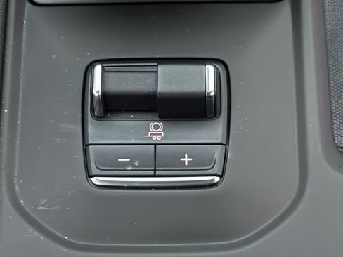 Used 2026 GMC Sierra 1500 AT4 w/ AT4 Premium Package AWD/4WD image 30
