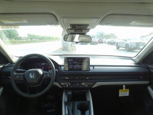 New 2026 Honda Accord SE image 11