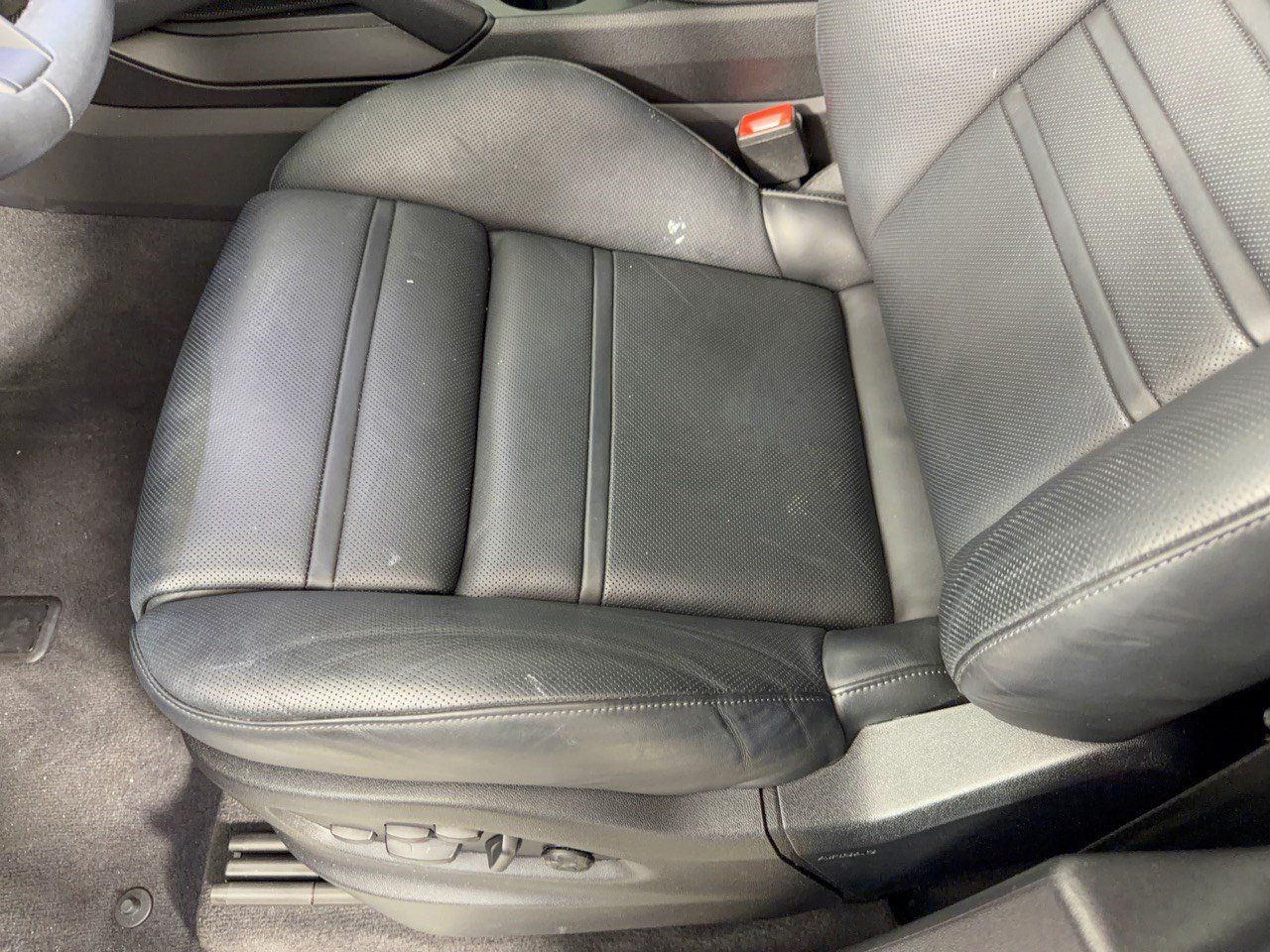 Certified 2024 Porsche Cayenne S AWD/4WD image 16