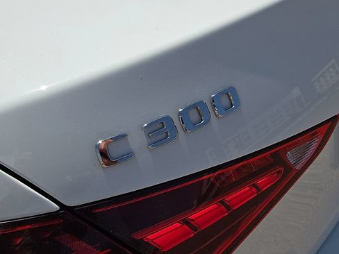 Used 2025 Mercedes-Benz C 300 Sedan w/ Winter Package image 11