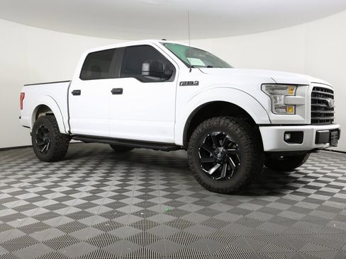 Used 2017 Ford F150 XL w/ Equipment Group 101A Mid image 2