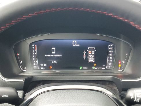 Used 2025 Honda Pilot Black Edition image 24
