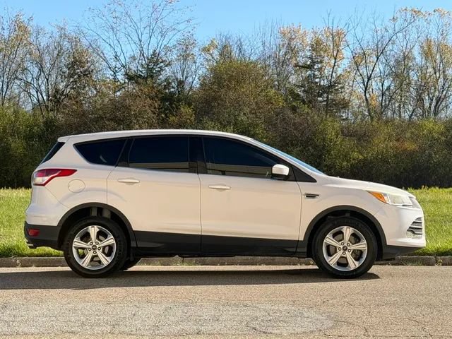 Used 2014 Ford Escape SE FWD image 35