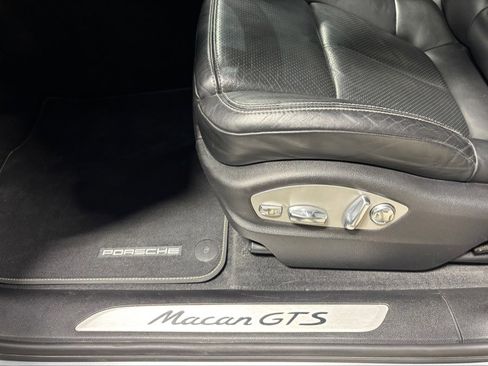 Used 2018 Porsche Macan GTS AWD/4WD image 7