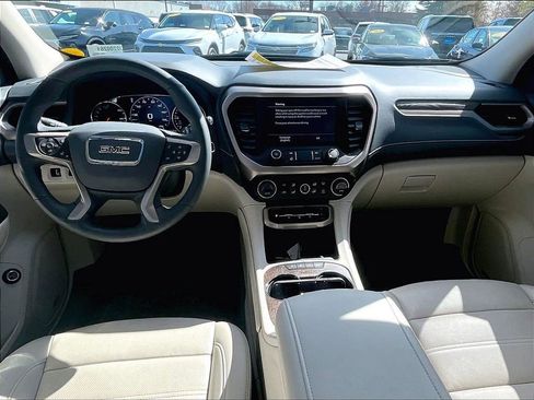Used 2023 GMC Acadia Denali w/ Denali Ultimate Package AWD/4WD image 21