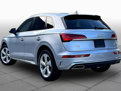 Used 2022 Audi Q5 2.0T Premium Plus w/ Premium Plus Package AWD/4WD image 12