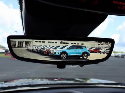 New 2026 Chevrolet Traverse RS image 17